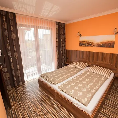 Oda ve Kahvaltı Willa Margaretka 3*